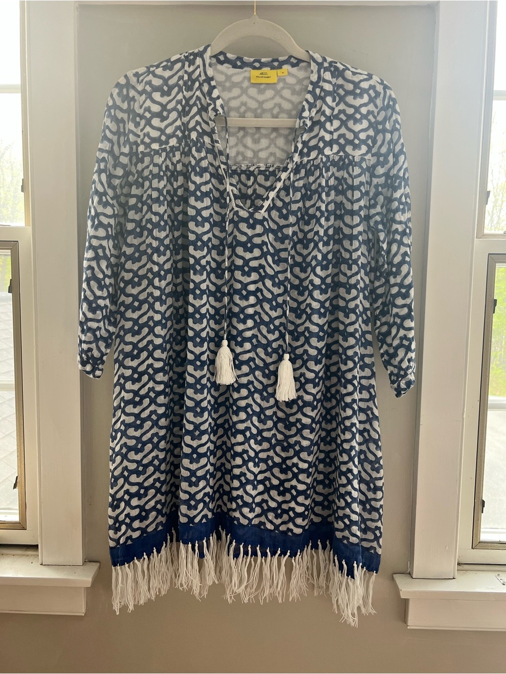 Roller Rabbit Tunic Top beach Coverup Tassels in Blue and White. Size Med